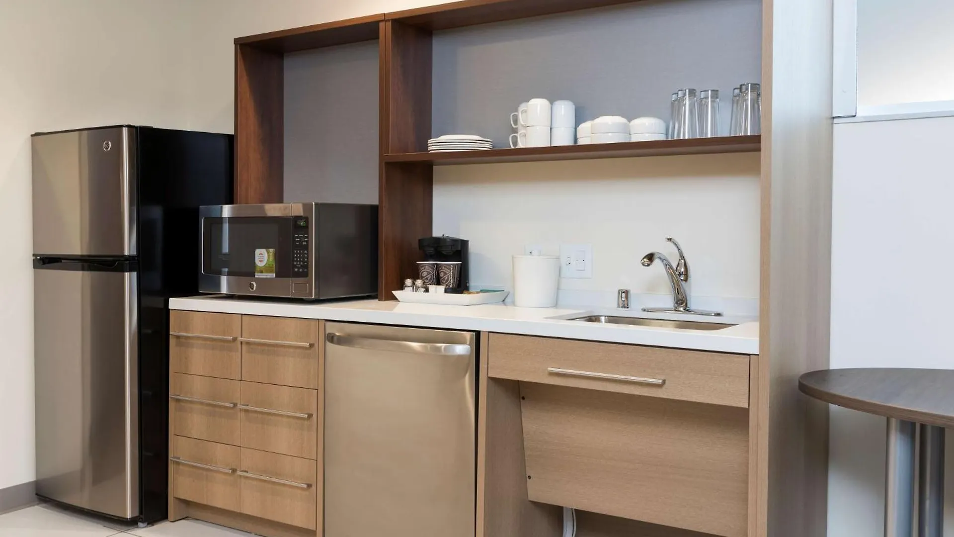 Home2 Suites By Hilton Louisville Downtown Nulu 3*,